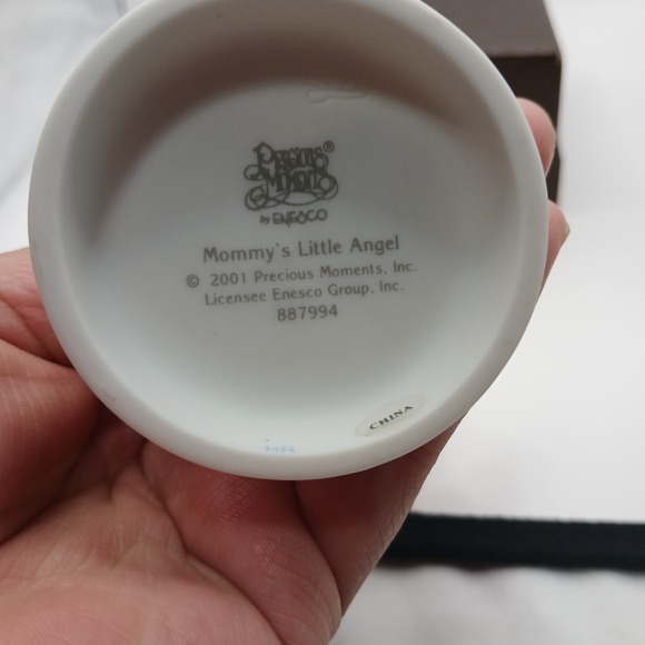 Precious Moments Mommys Little Angel Boy Figurine 887994 Enesco 2001 Porcelain - Picture 4 of 4